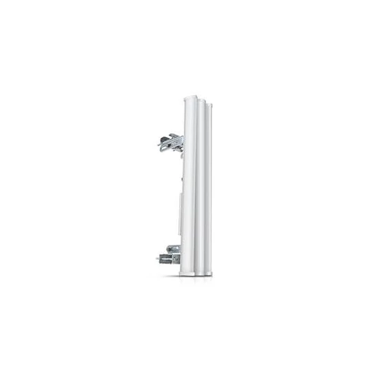 UBIQUITI AM-3G18-120 3.3-3.8 GHz airMAX BaseStation, 18 dBi, 120° w/Rocket Kit